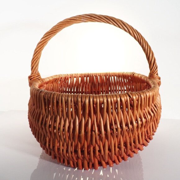 Vintage Large Buttocks Fanny Basket Grapevine Egg Gathering Butt - Picture 6 of 8